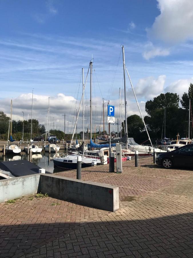 Logeren Bij De Burgemeester Bed & Breakfast